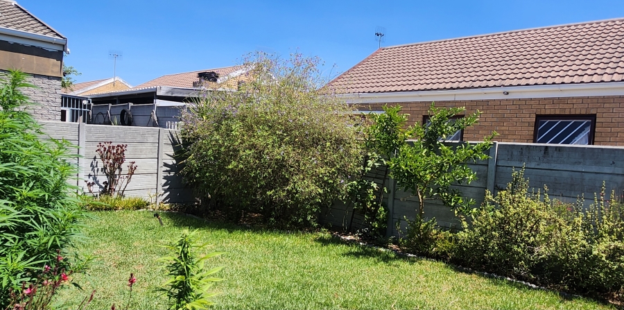 2 Bedroom Property for Sale in Bonnie Brae Western Cape